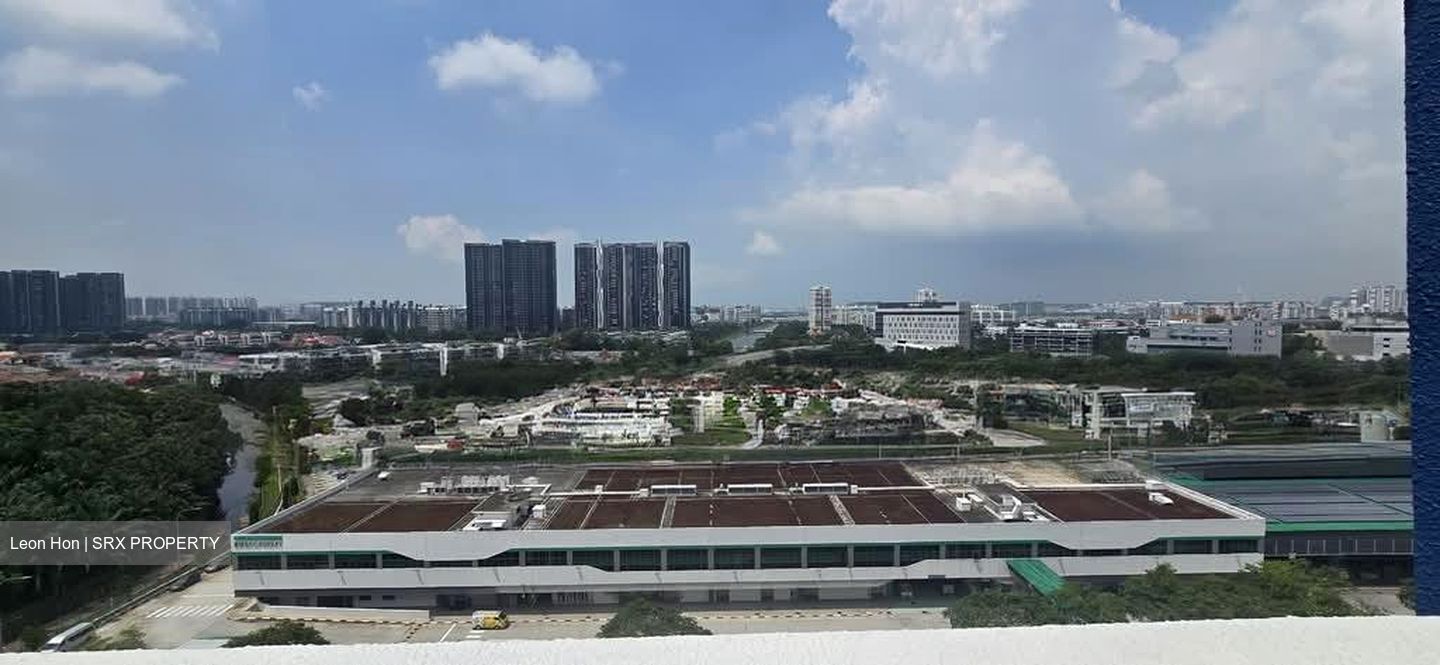 Tradehub 21 (D22), Factory #562579291